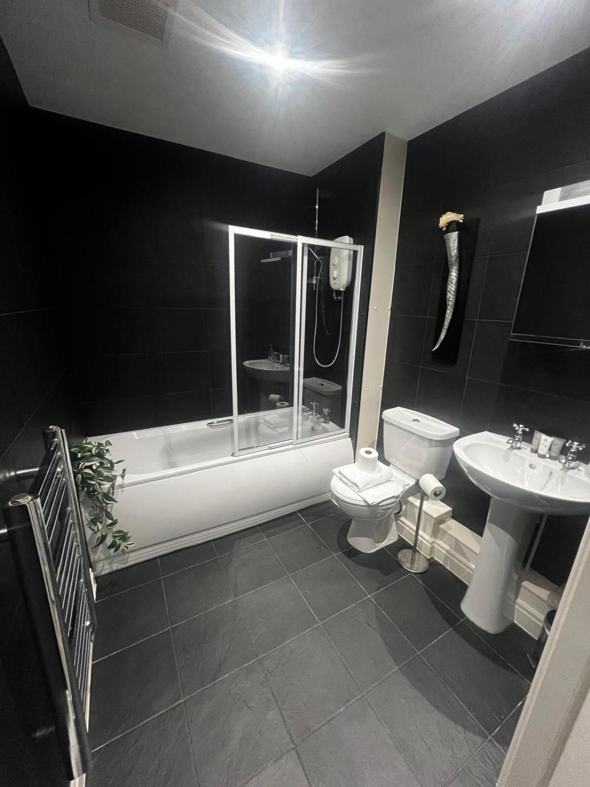 Holiday home Majestic, Modern & Spacious Harbour-view With Parking Whitby